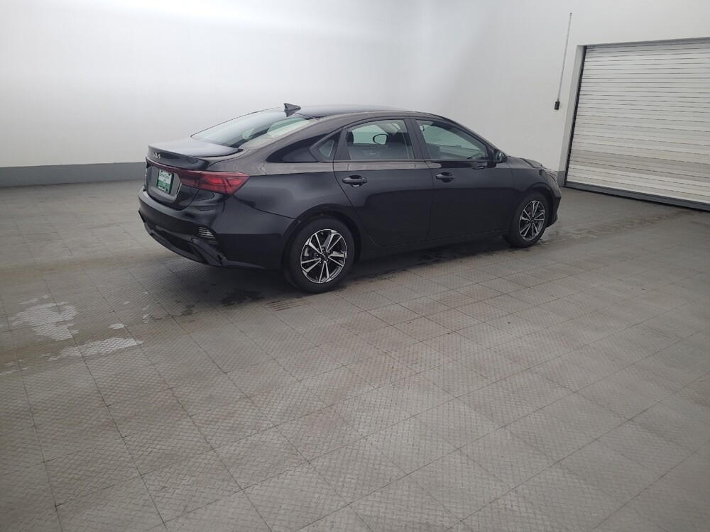 2024 Kia Forte in Williamstown, NJ 8094 - 18145107 10