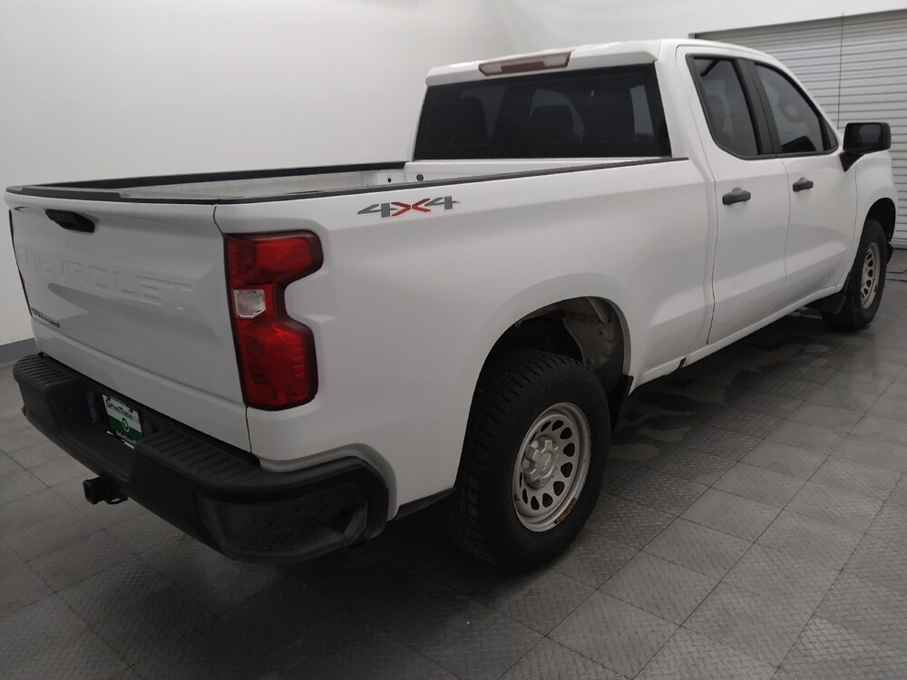 2020 Chevrolet Silverado 1500 in Houston, TX 77034 - 18145108 9