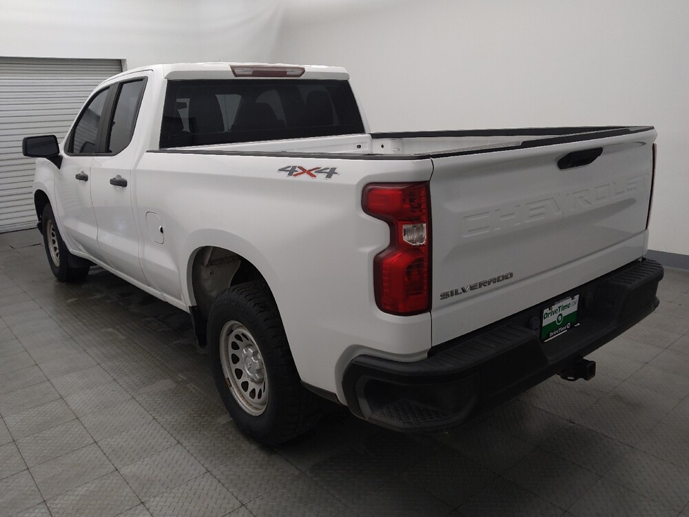 2020 Chevrolet Silverado 1500 in Houston, TX 77034 - 18145108 5