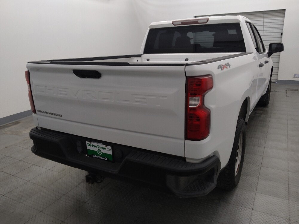 2020 Chevrolet Silverado 1500 in Houston, TX 77034 - 18145108 7