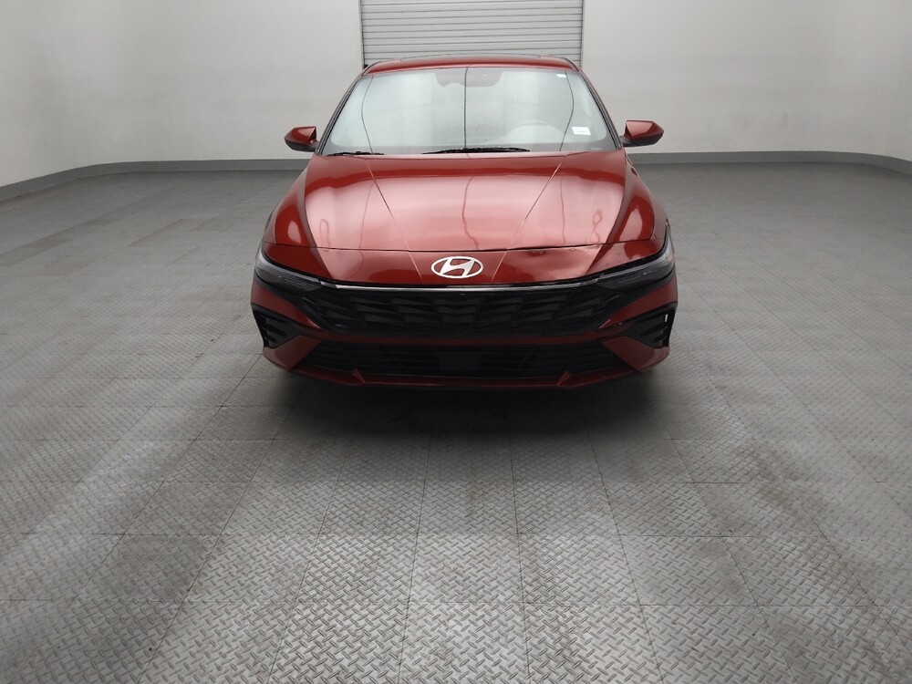 2025 Hyundai Elantra in Plano, TX 75074 - 18145116 15