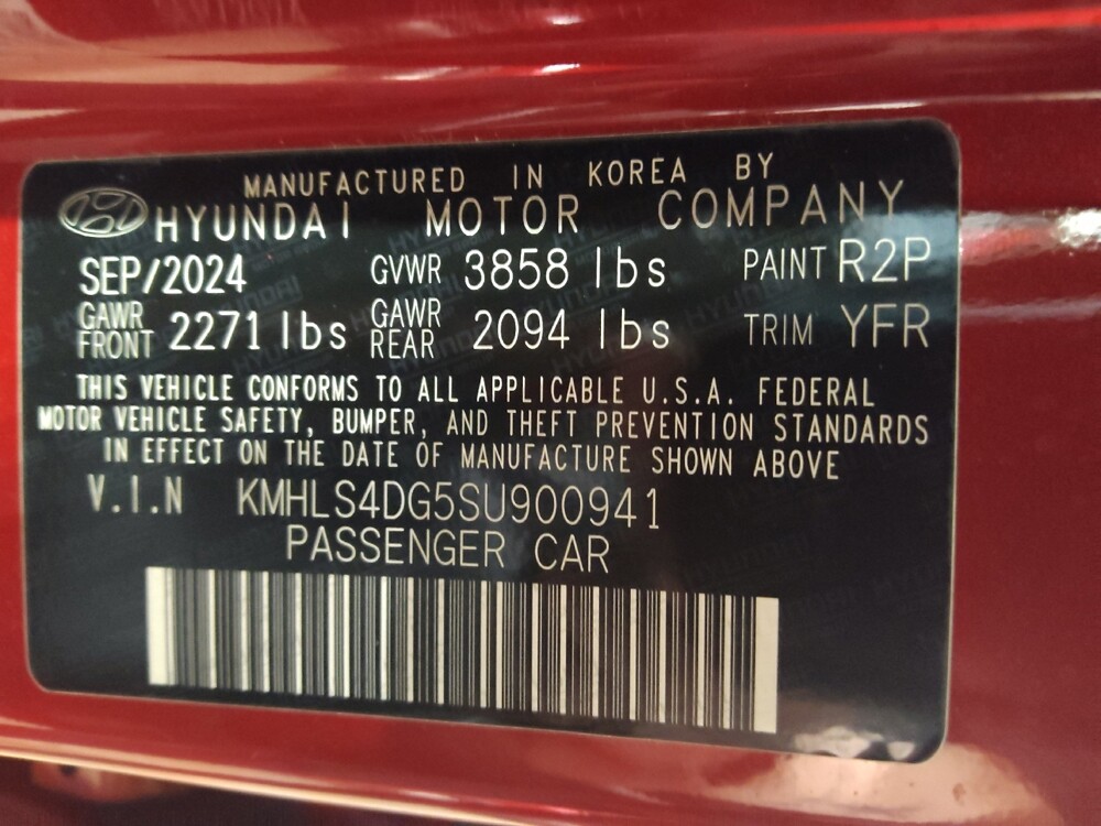 2025 Hyundai Elantra in Plano, TX 75074 - 18145116 33