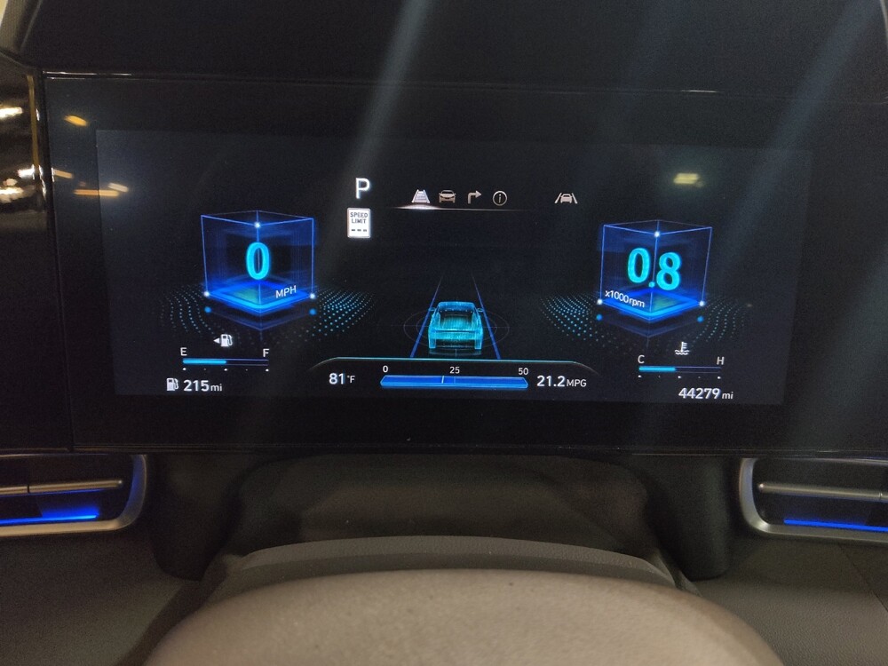 2025 Hyundai Elantra in Plano, TX 75074 - 18145116 23