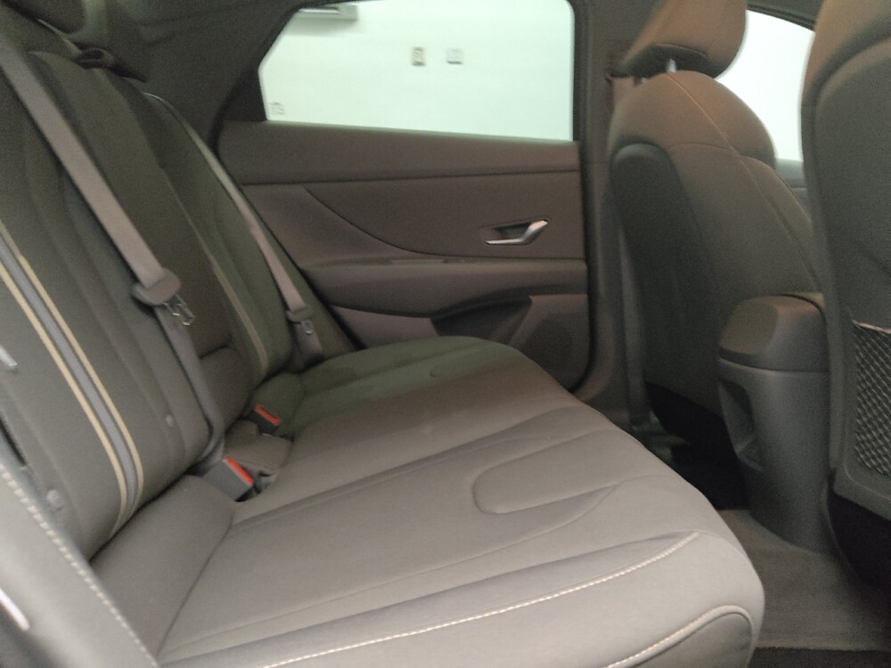 2025 Hyundai Elantra in Plano, TX 75074 - 18145116 19