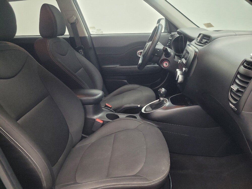 2016 Kia Soul in Indianapolis, IN 46222 - 18145120 21