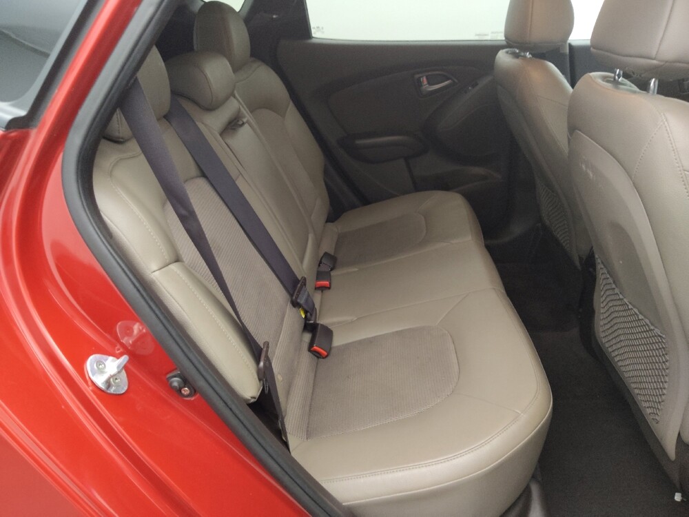 2014 Hyundai Tucson in Live Oak, TX 78233 - 18145121 19