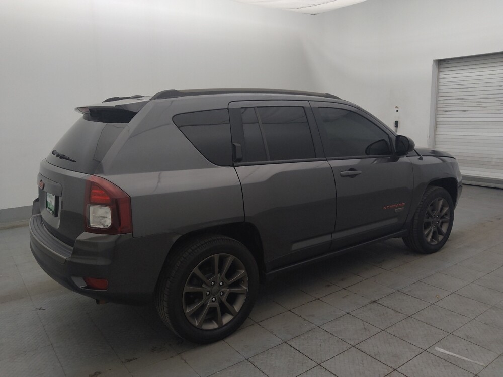 2017 Jeep Compass in Tampa, FL 33619 - 18145122 10