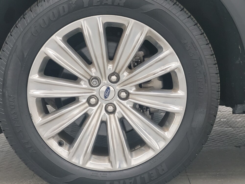 2020 Ford Explorer in Memphis, TN 38115 - 18145124 31