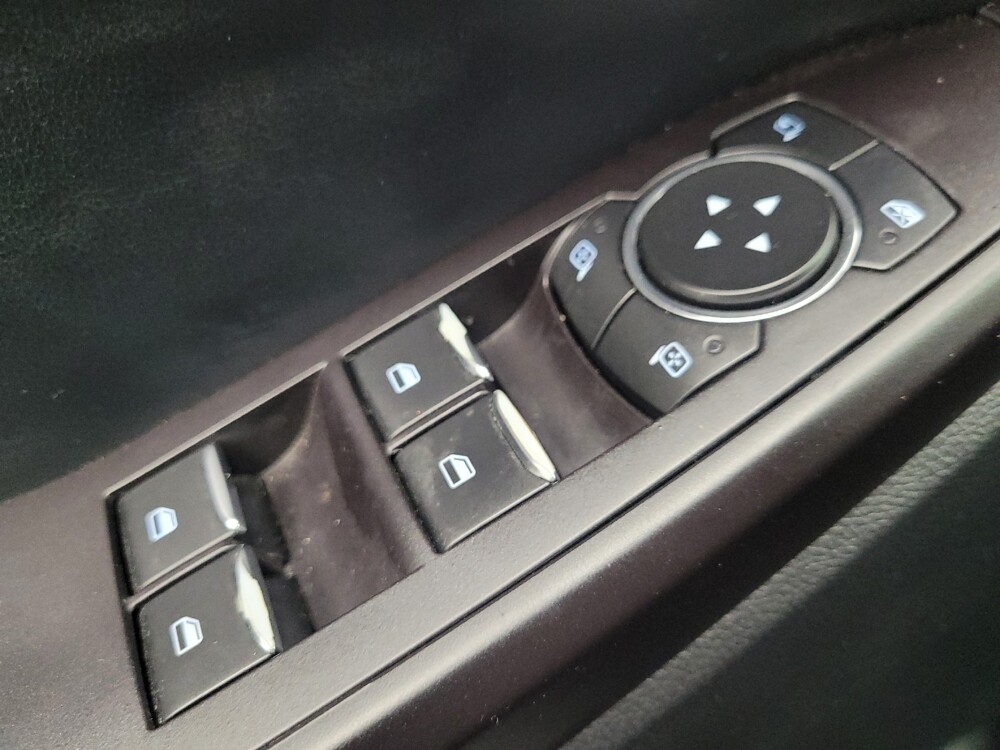 2020 Ford Explorer in Memphis, TN 38115 - 18145124 27