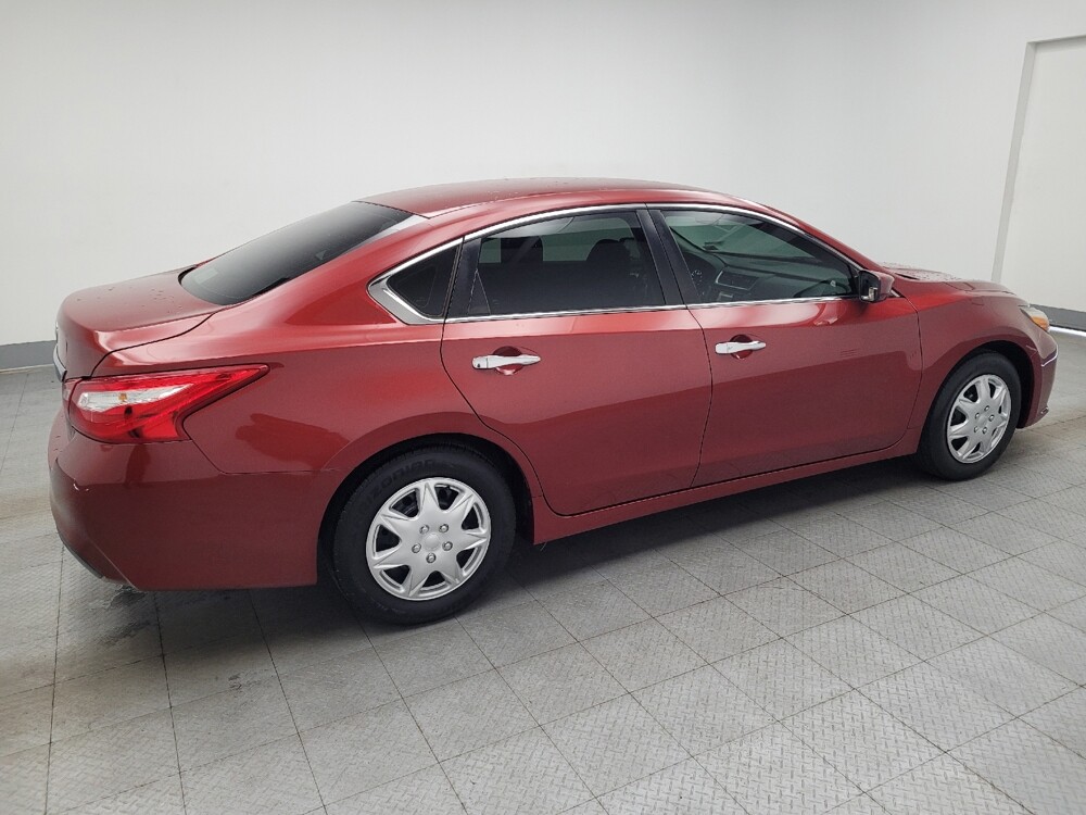 2017 Nissan Altima in Memphis, TN 38115 - 18145126 10