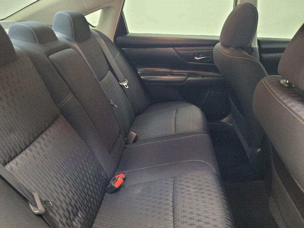 2017 Nissan Altima in Memphis, TN 38115 - 18145126 19