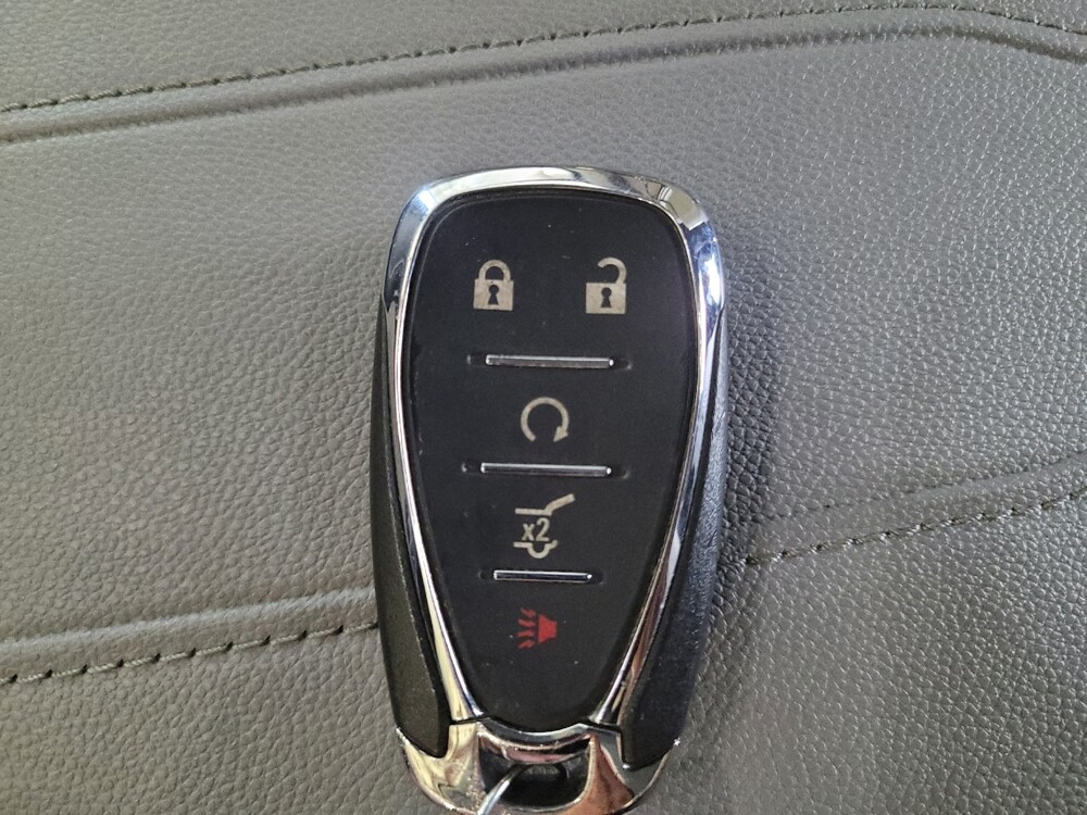 2018 Chevrolet Traverse in Tampa, FL 33619 - 18145127 32