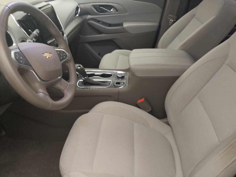 2018 Chevrolet Traverse in Tampa, FL 33619 - 18145127 17