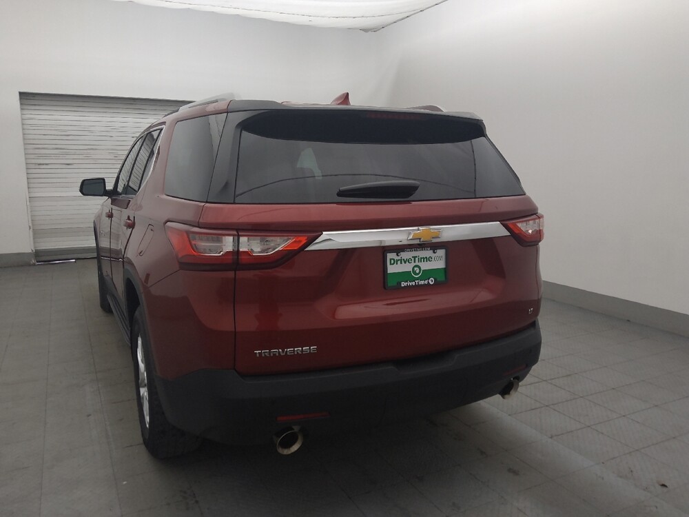 2018 Chevrolet Traverse in Tampa, FL 33619 - 18145127 5