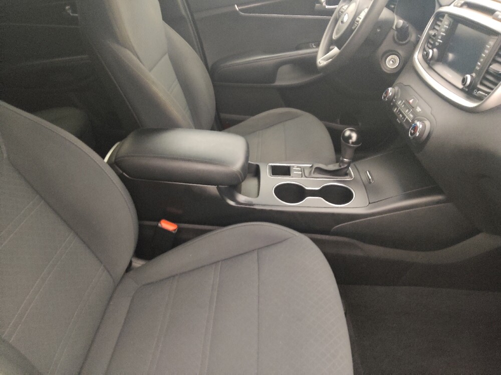 2018 Kia Sorento in Bradenton, FL 34207 - 18145136 21