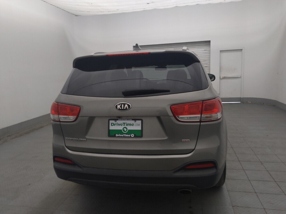 2018 Kia Sorento in Bradenton, FL 34207 - 18145136 7
