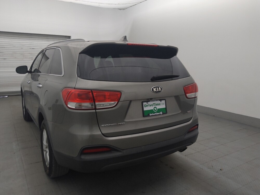 2018 Kia Sorento in Bradenton, FL 34207 - 18145136 5