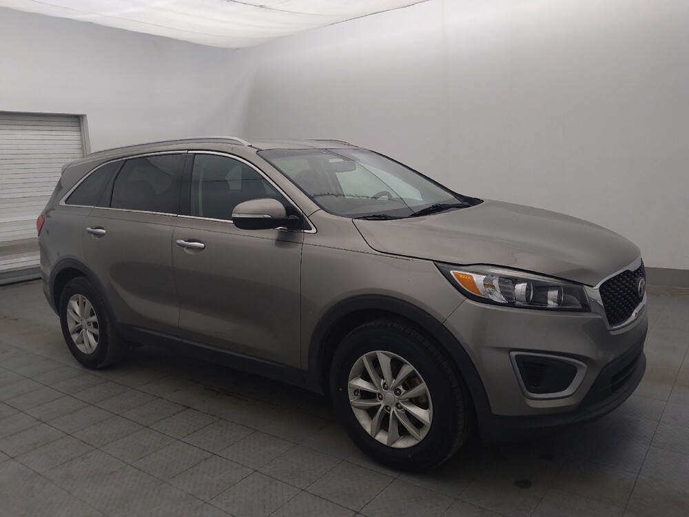 2018 Kia Sorento in Bradenton, FL 34207 - 18145136 11