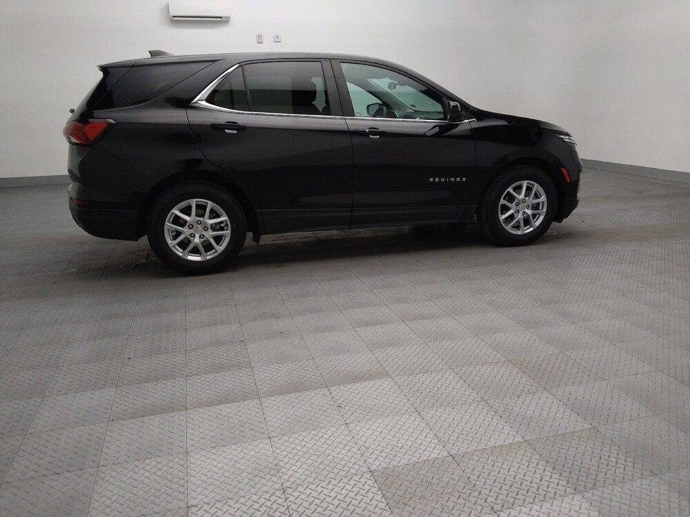 2022 Chevrolet Equinox in Fort Worth, TX 76116 - 18145138 10