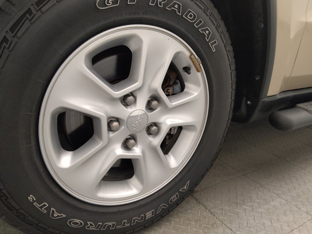 2014 Jeep Grand Cherokee in Kissimmee, FL 34744 - 18145140 31