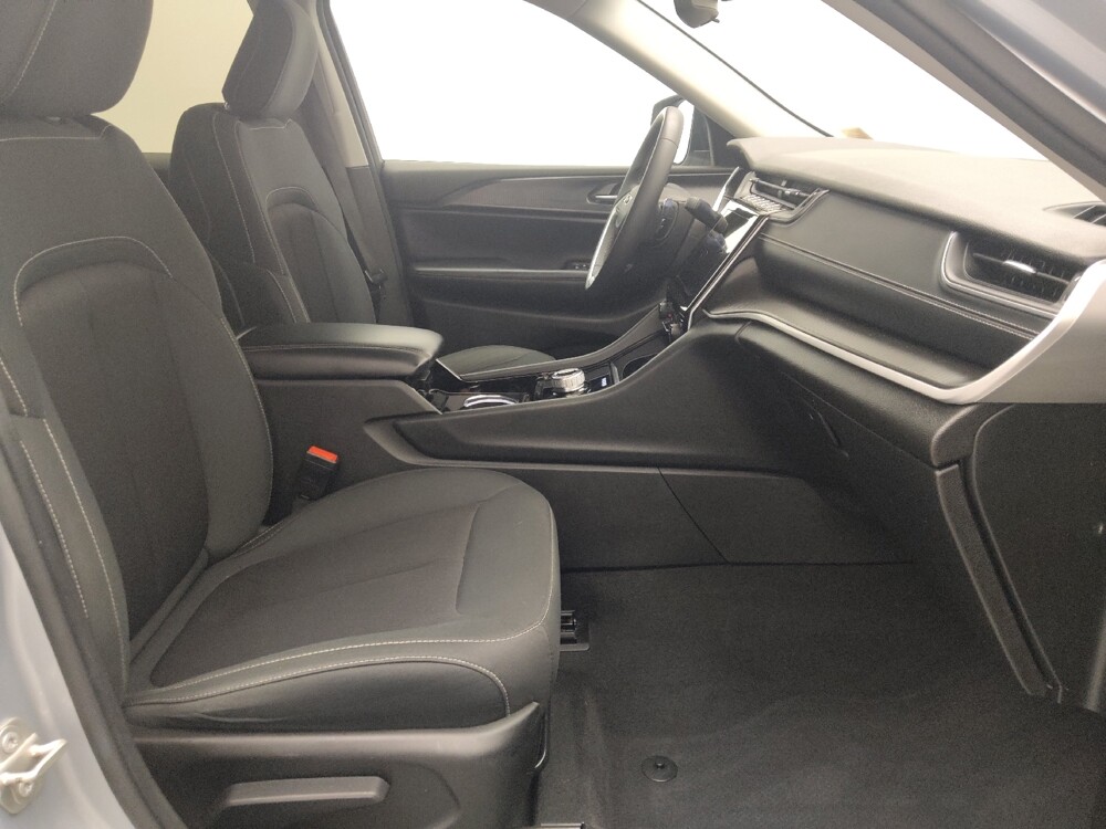 2023 Jeep Grand Cherokee in Kissimmee, FL 34744 - 18145144 21