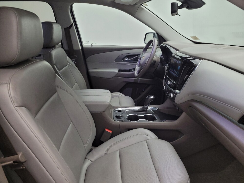 2018 Chevrolet Traverse in Maple Heights, OH 44137 - 18145151 21