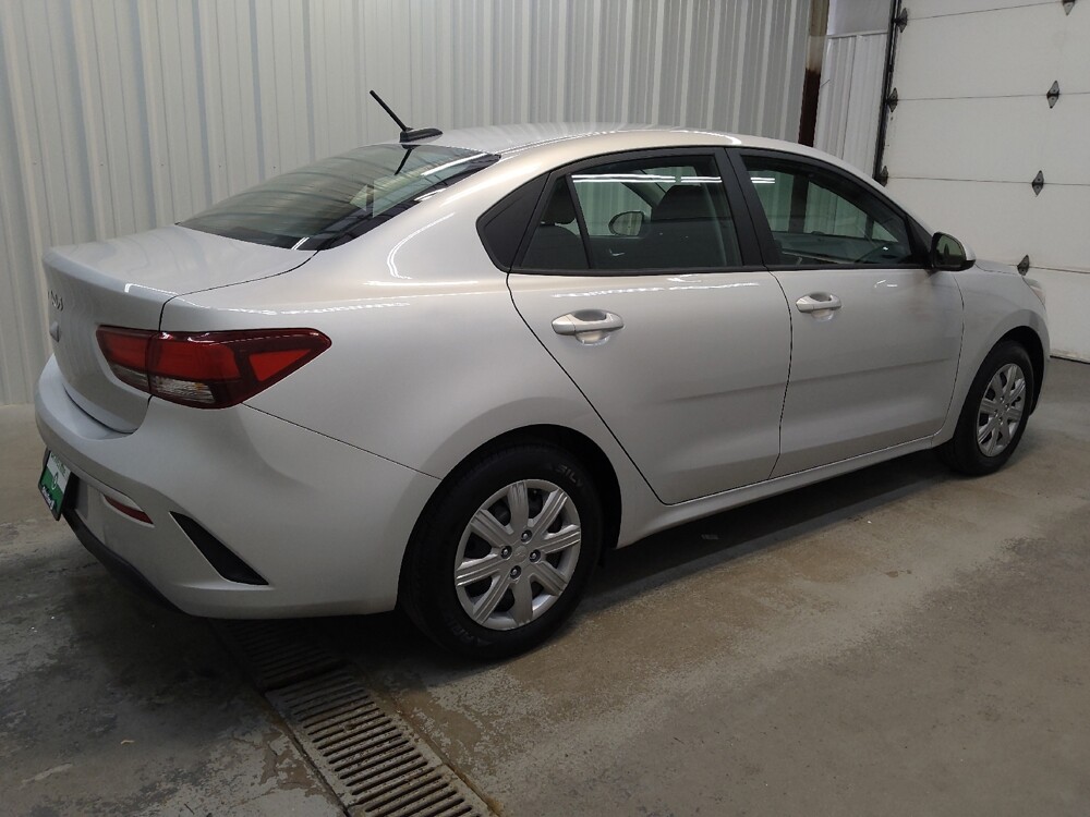 2022 Kia Rio in Cincinnati, OH 45255 - 18145152 10