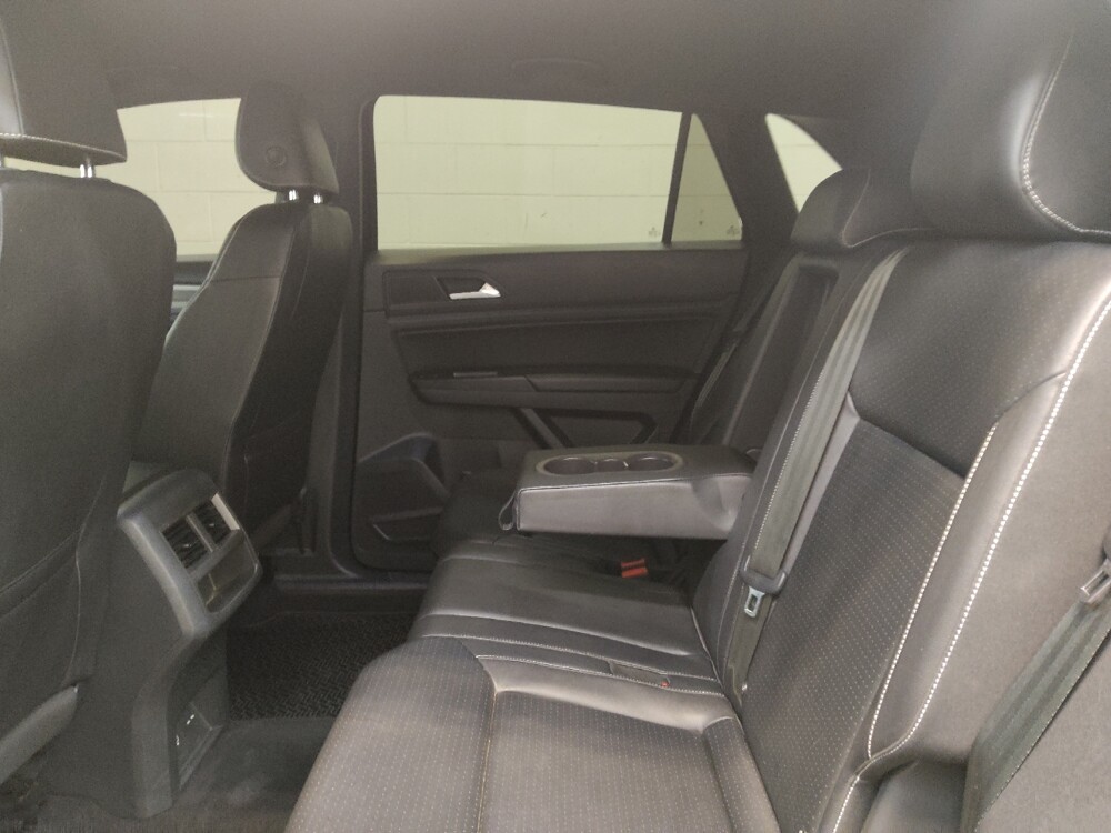 2020 Volkswagen Atlas in Cincinnati, OH 45255 - 18145153 18