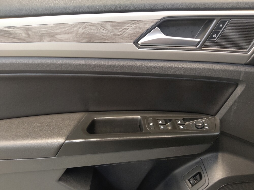 2020 Volkswagen Atlas in Cincinnati, OH 45255 - 18145153 27