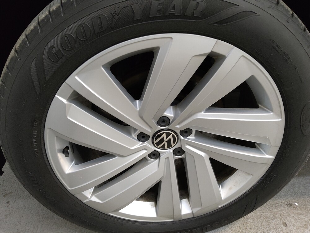 2020 Volkswagen Atlas in Cincinnati, OH 45255 - 18145153 31