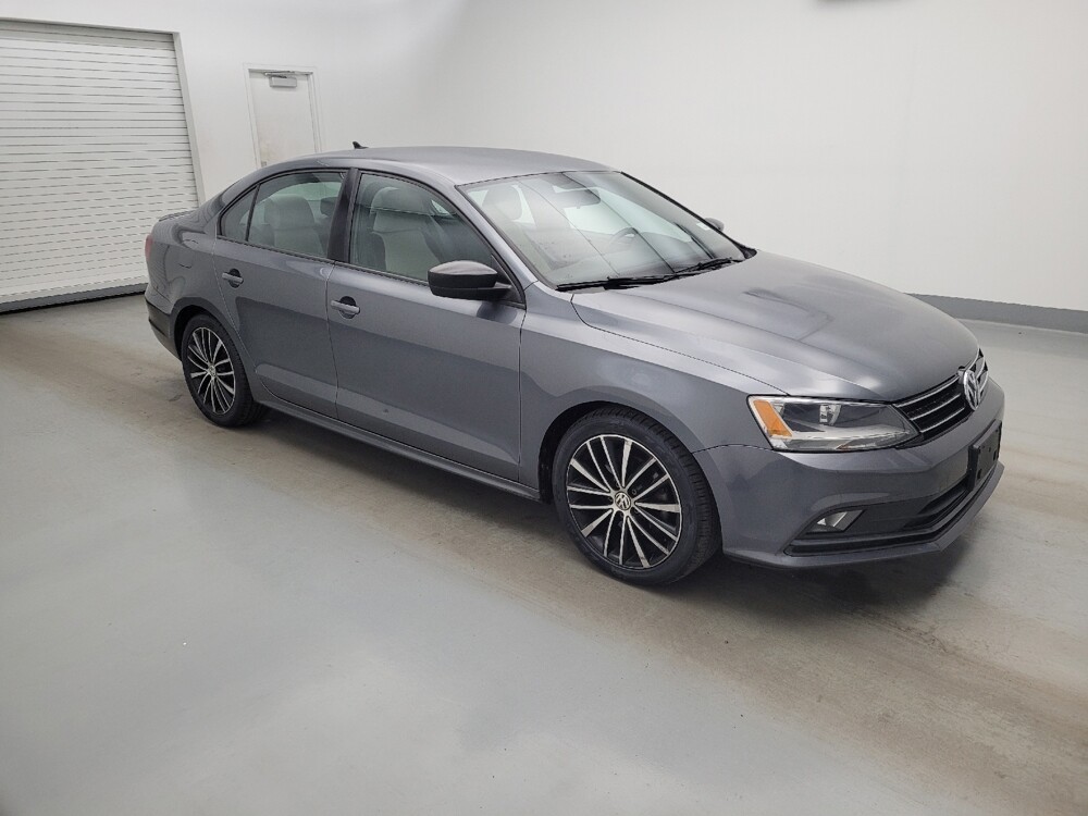 2016 Volkswagen Jetta in Cincinnati, OH 45255 - 18145154 11