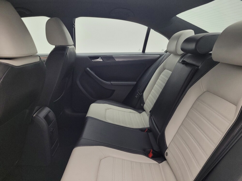 2016 Volkswagen Jetta in Cincinnati, OH 45255 - 18145154 18