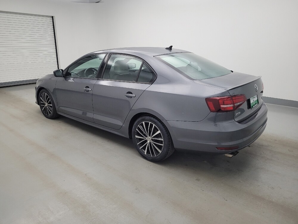 2016 Volkswagen Jetta in Cincinnati, OH 45255 - 18145154 3