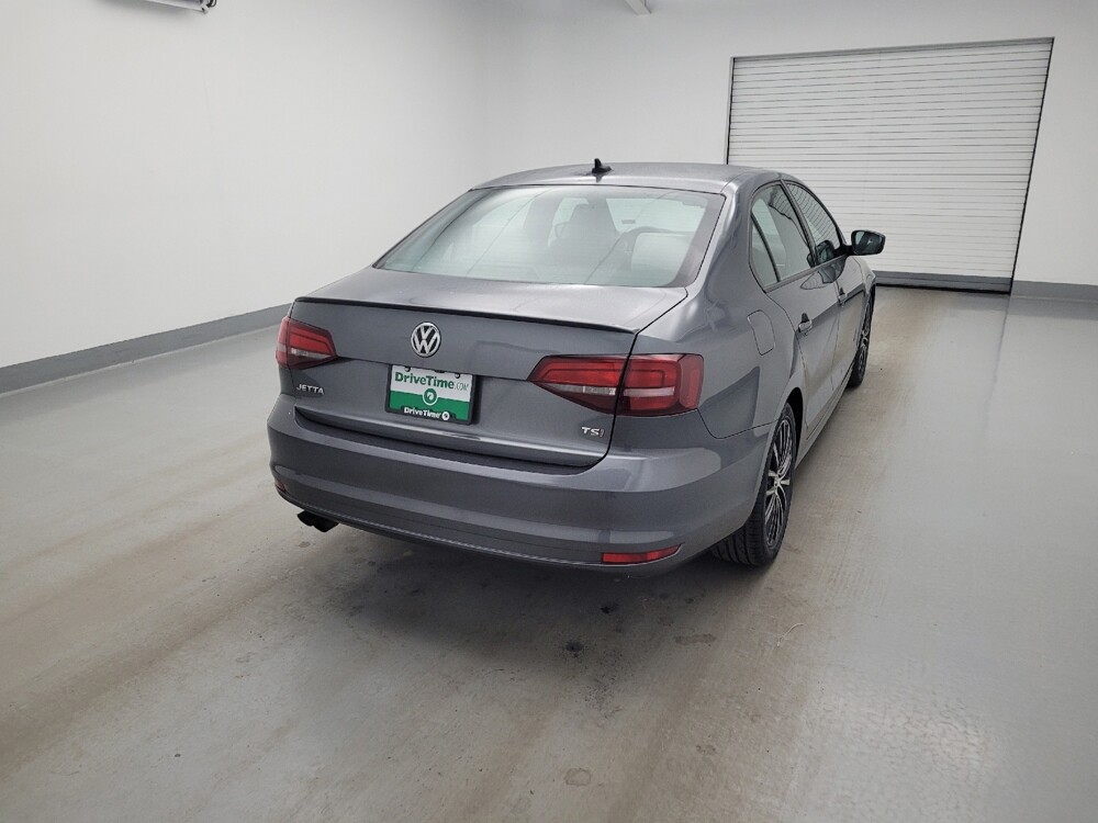 2016 Volkswagen Jetta in Cincinnati, OH 45255 - 18145154 7