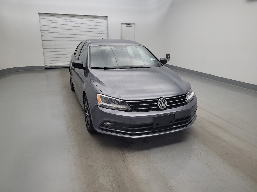 2016 Volkswagen Jetta in Cincinnati, OH 45255 - 18145154 14