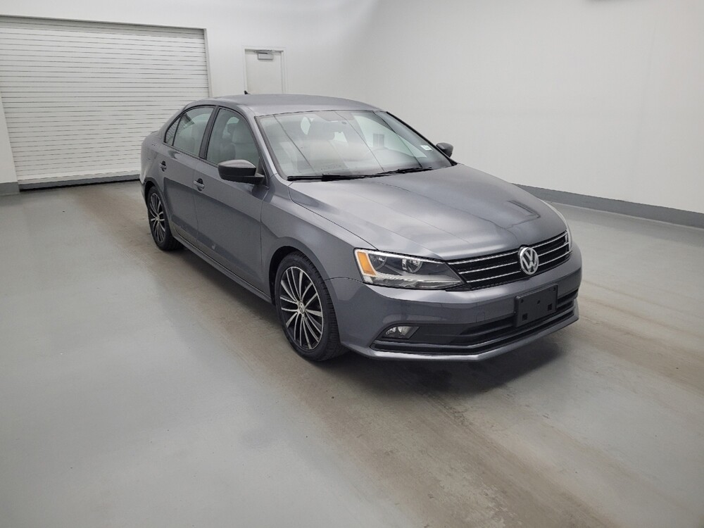 2016 Volkswagen Jetta in Cincinnati, OH 45255 - 18145154 13