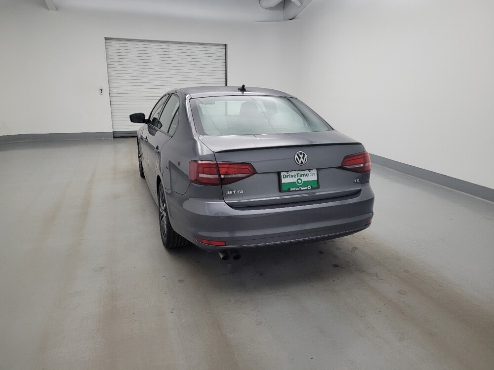 2016 Volkswagen Jetta in Cincinnati, OH 45255 - 18145154 6
