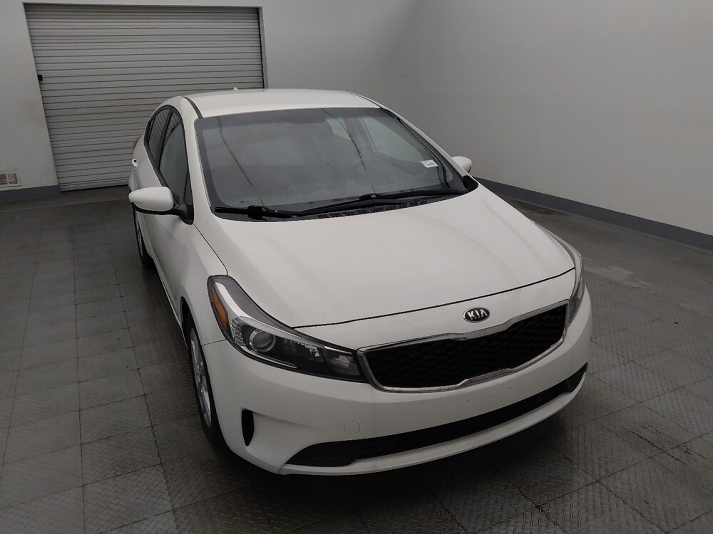 2017 Kia Forte in Houston, TX 77060 - 18145157 14