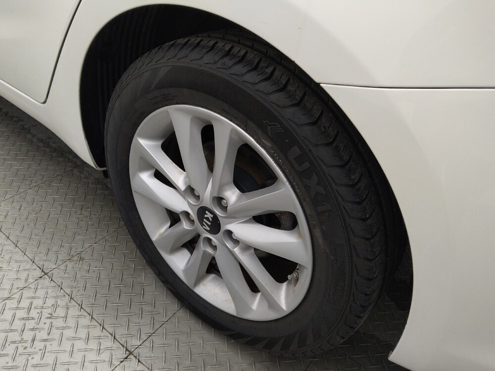 2017 Kia Forte in Houston, TX 77060 - 18145157 31