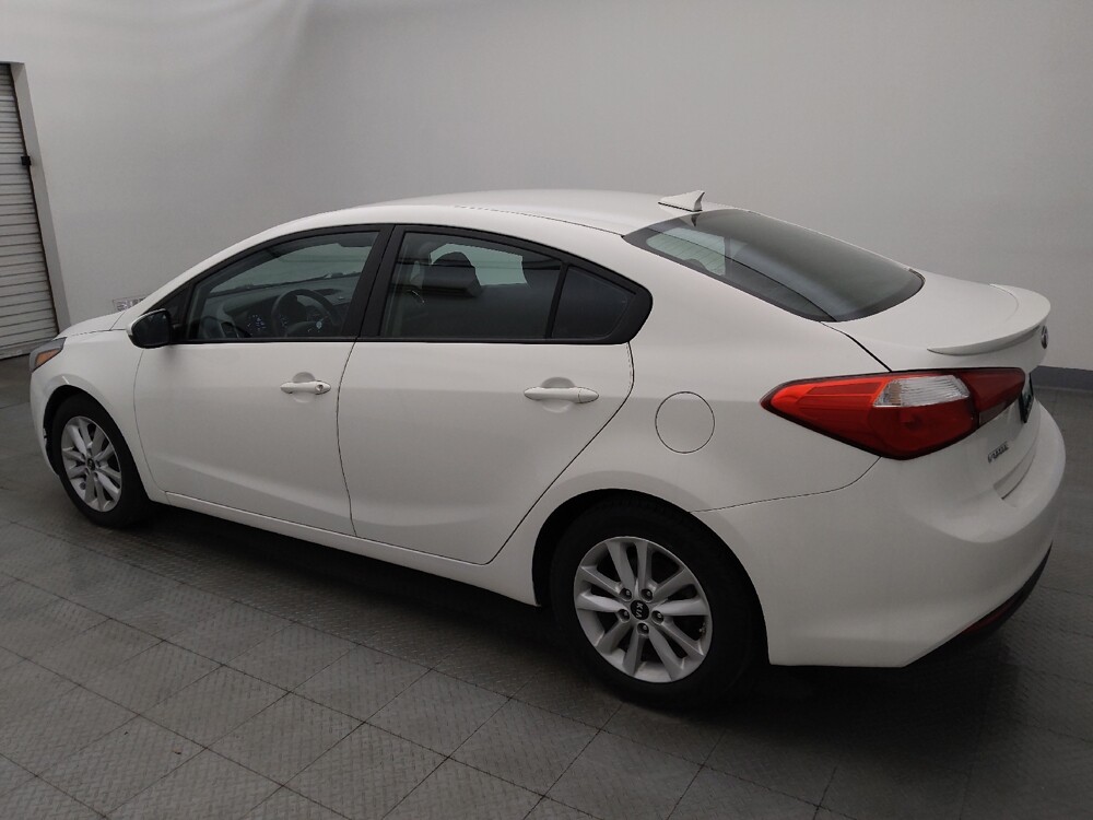 2017 Kia Forte in Houston, TX 77060 - 18145157 3