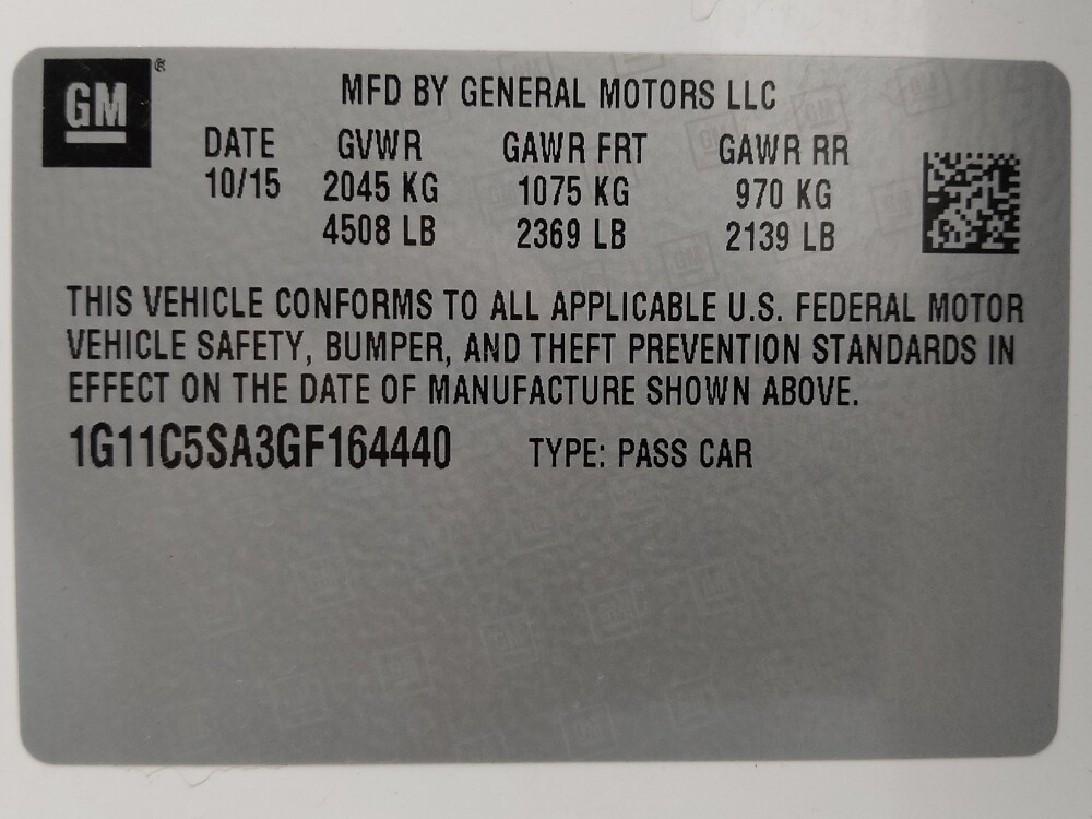 2016 Chevrolet Malibu in Lakewood, CO 80215 - 18145170 33
