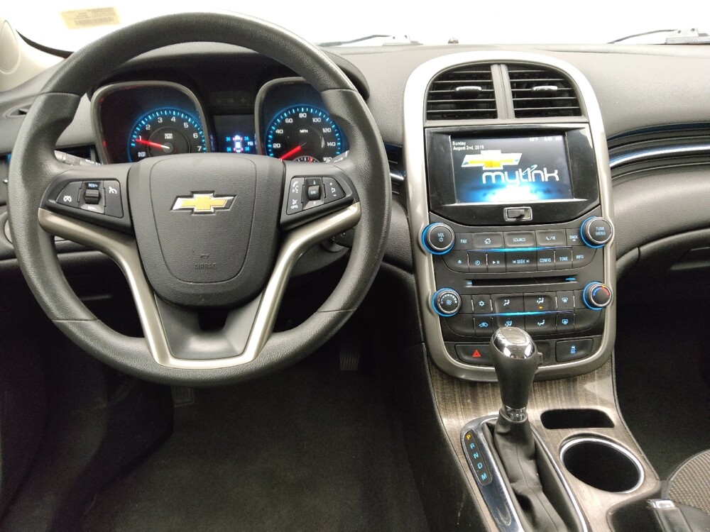 2016 Chevrolet Malibu in Lakewood, CO 80215 - 18145170 22