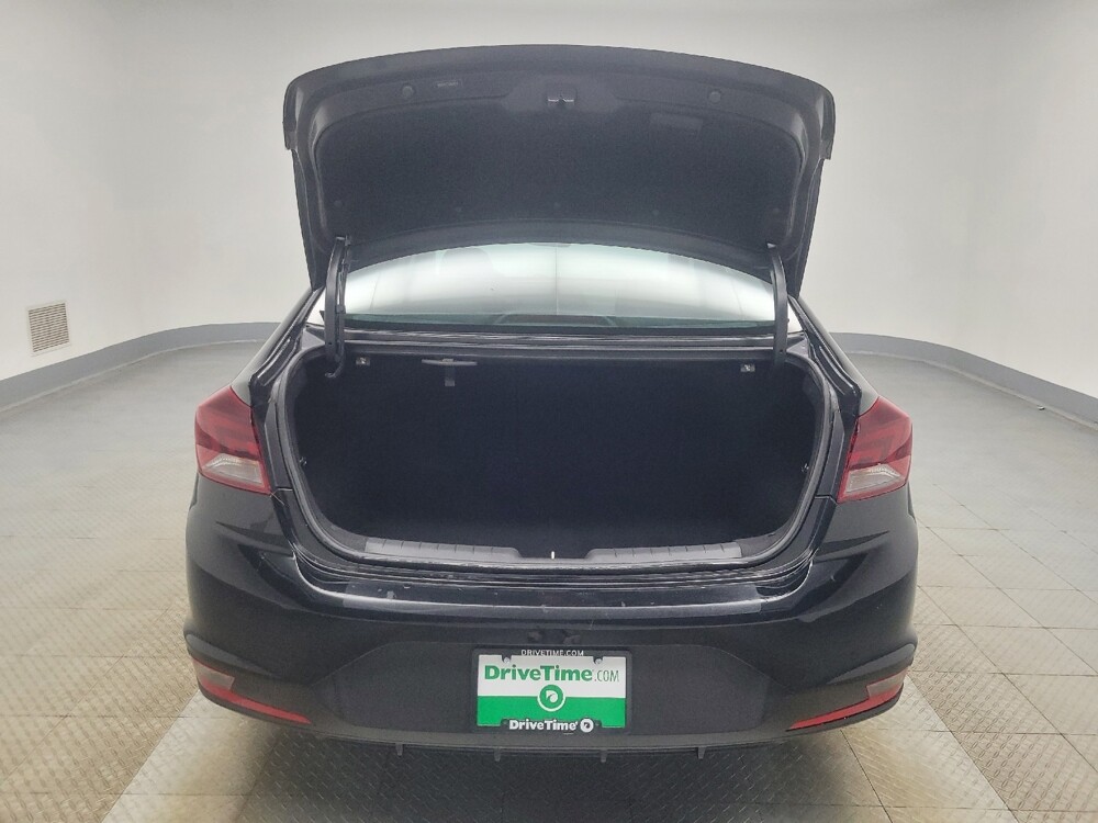 2020 Hyundai Elantra in Mishawaka, IN 46545 - 18145171 29