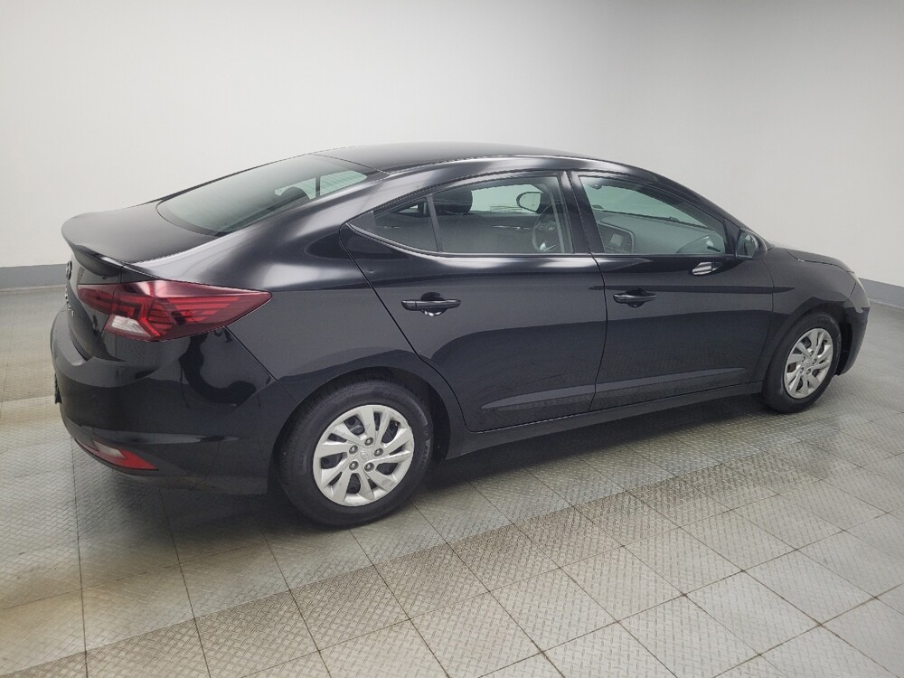 2020 Hyundai Elantra in Mishawaka, IN 46545 - 18145171 10
