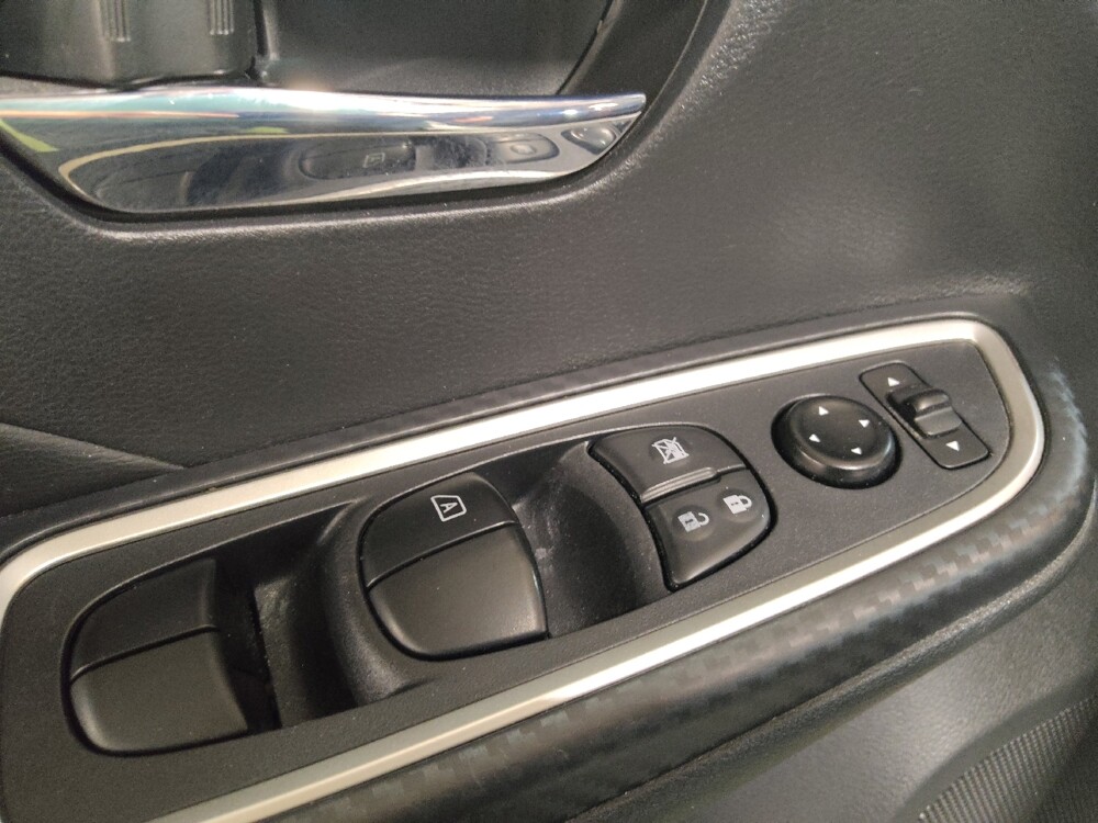 2023 Nissan Versa in Plano, TX 75074 - 18145176 27