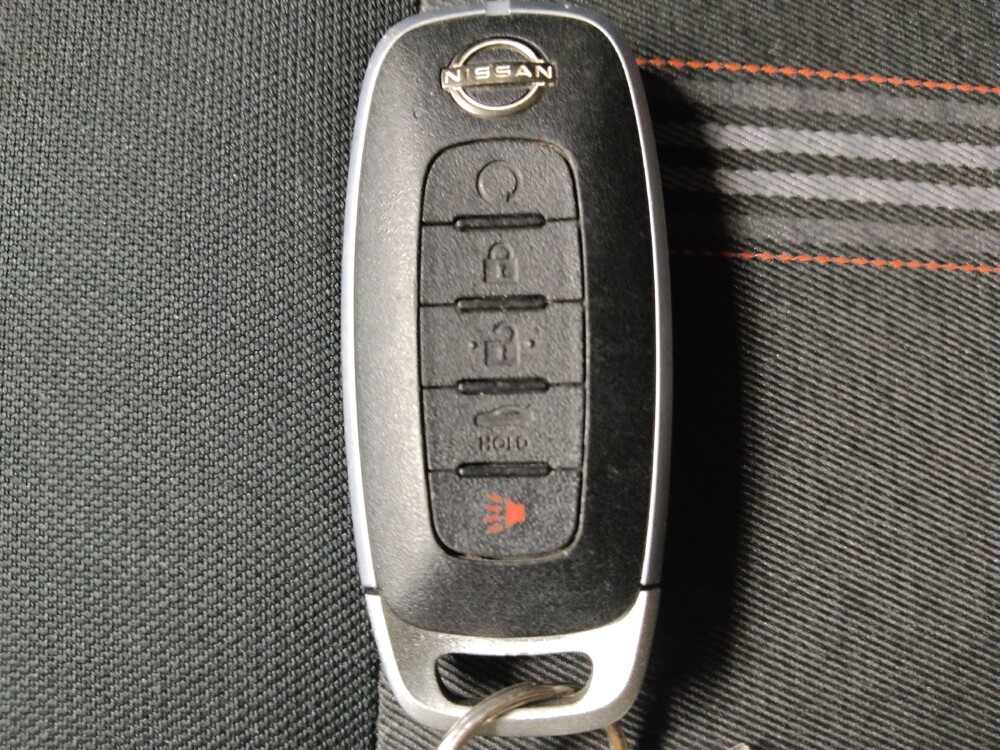 2023 Nissan Versa in Plano, TX 75074 - 18145176 32