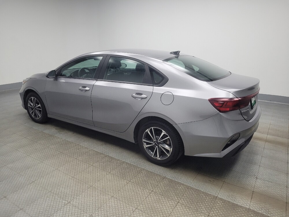 2024 Kia Forte in Mishawaka, IN 46545 - 18145178 3