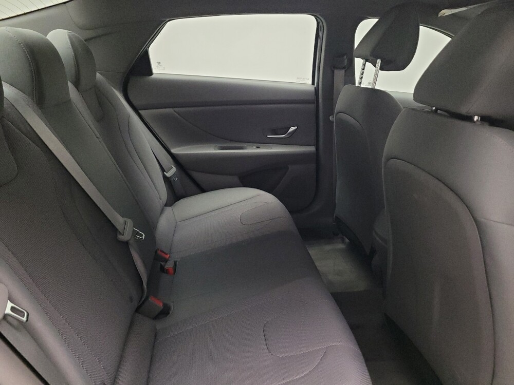 2022 Hyundai Elantra in Montclair, CA 91763 - 18145184 19