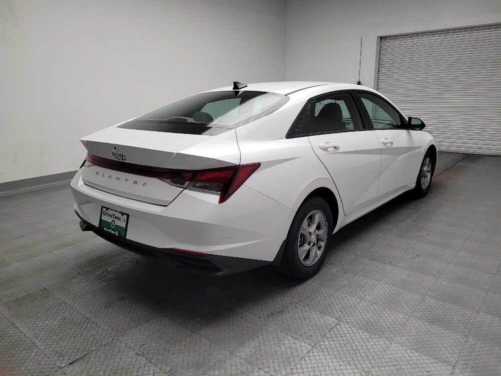 2022 Hyundai Elantra in Montclair, CA 91763 - 18145184 9