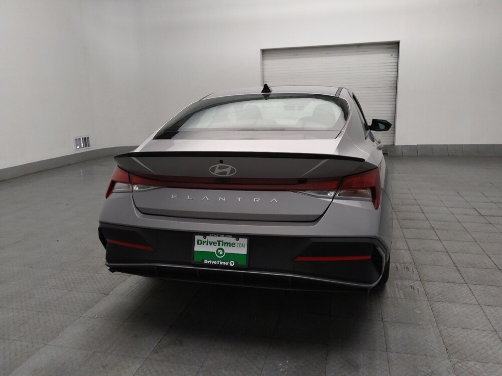 2025 Hyundai Elantra in Augusta, GA 30907 - 18145187 7